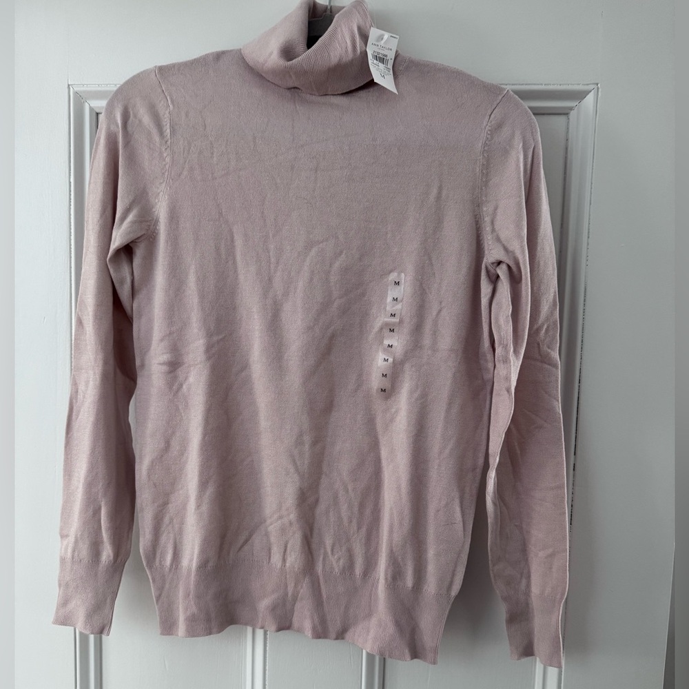 Ann Taylor Factory Women's Soft Pink Sweater - New with Tags